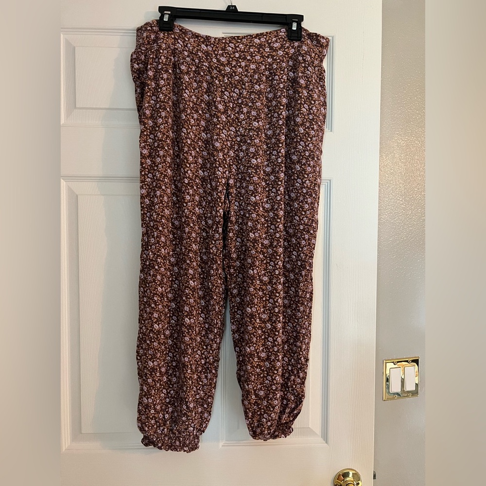 Aerie pull on Joggers